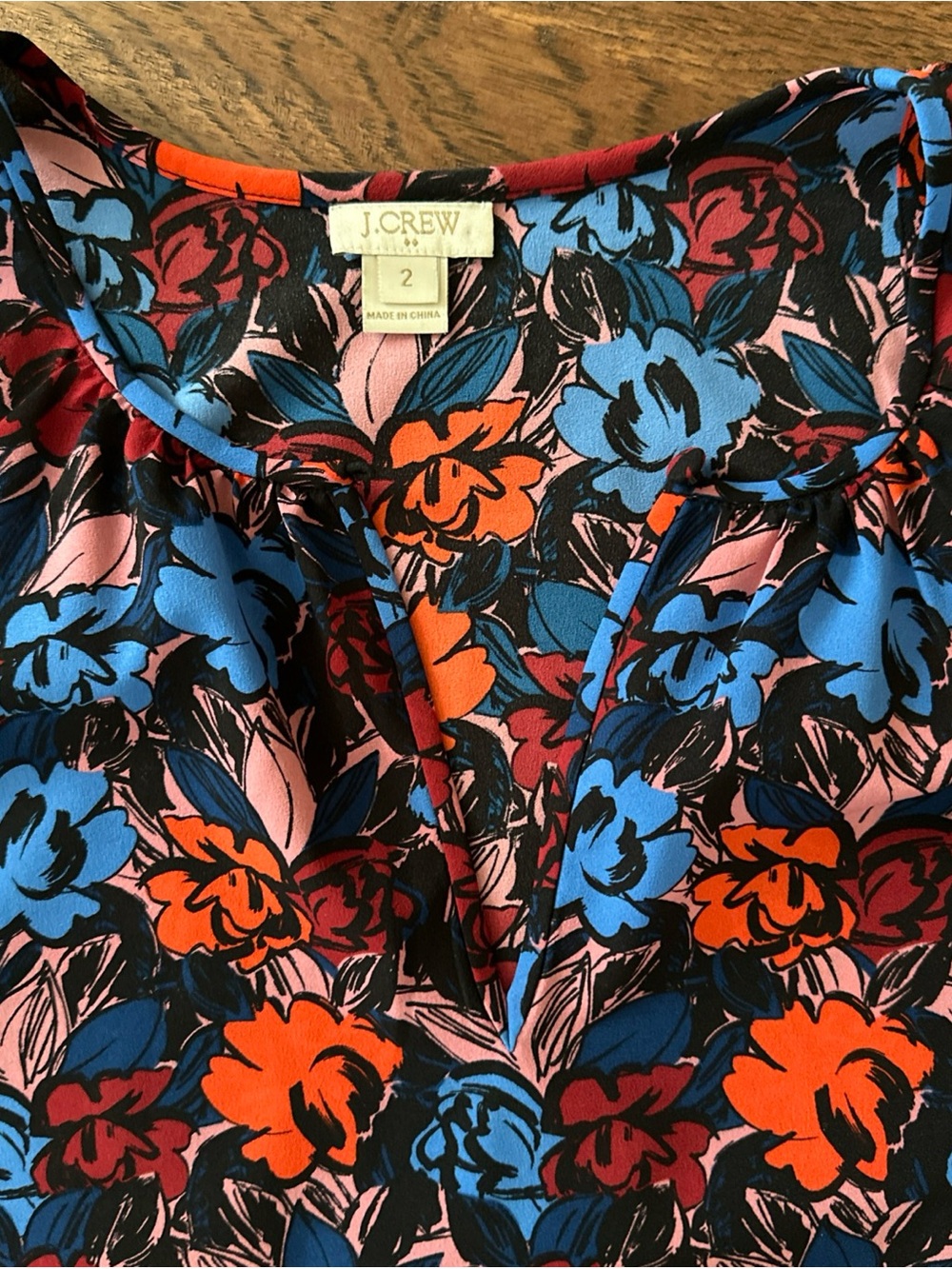 J. Crew Factory Floral Tanked Blue Orange Pink Sz 2 Flowy Lightweight - Picture 2 of 3